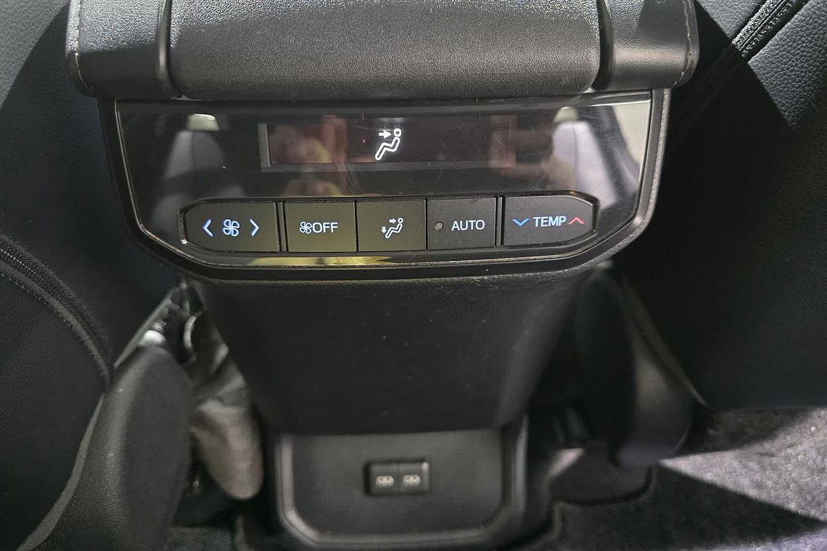2022 Toyota Kluger Grande GSU75R