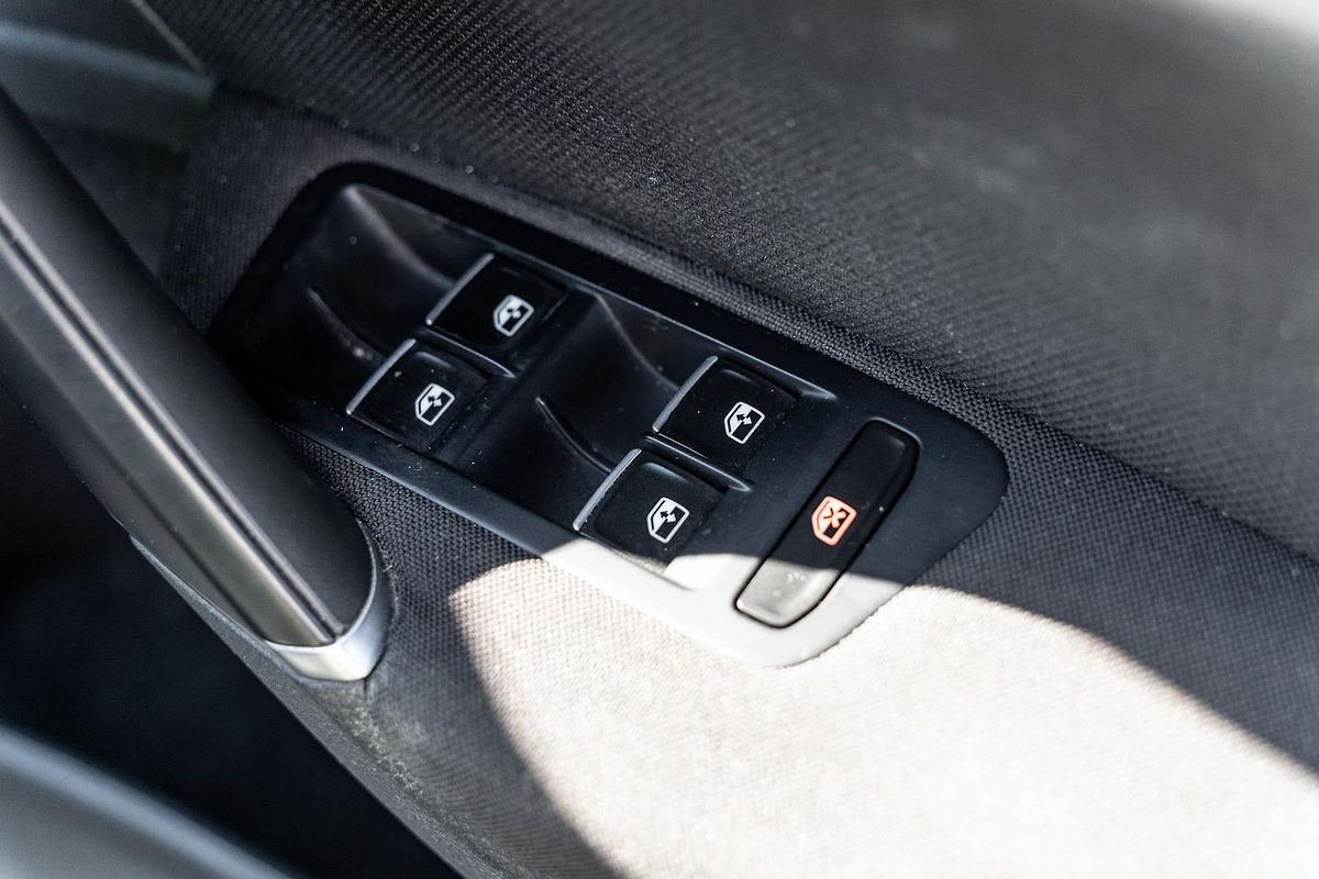 2015 Volkswagen Golf GTI 7