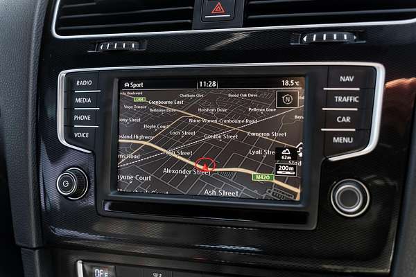 2015 Volkswagen Golf GTI 7