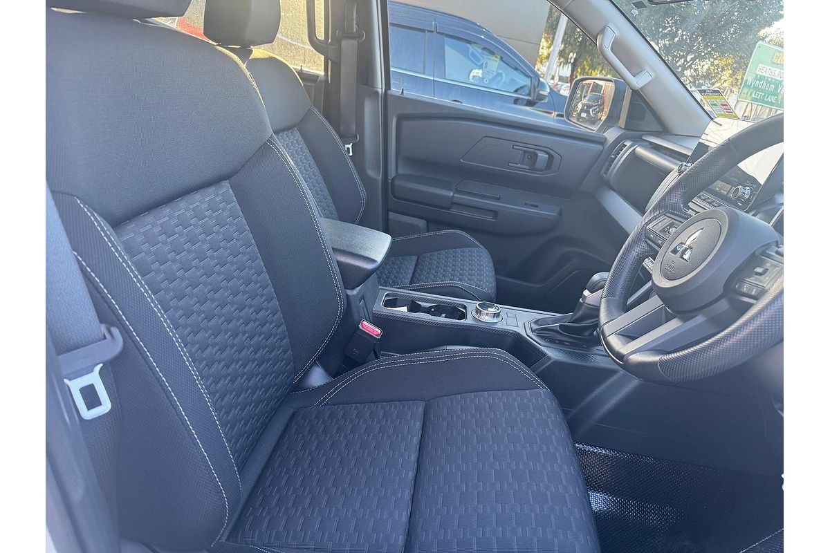 2024 Mitsubishi Triton GLX+ MV 4X4