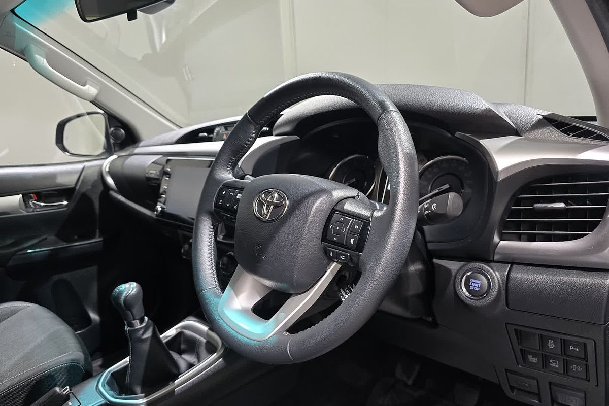 2023 Toyota Hilux SR5 GUN126R 4X4