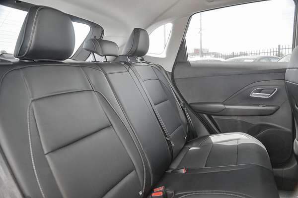 2025 MG ZS Essence ZS32