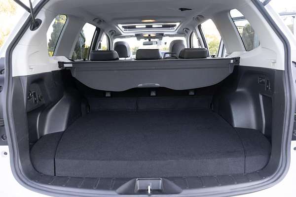 2016 Subaru Forester 2.5i-S S4