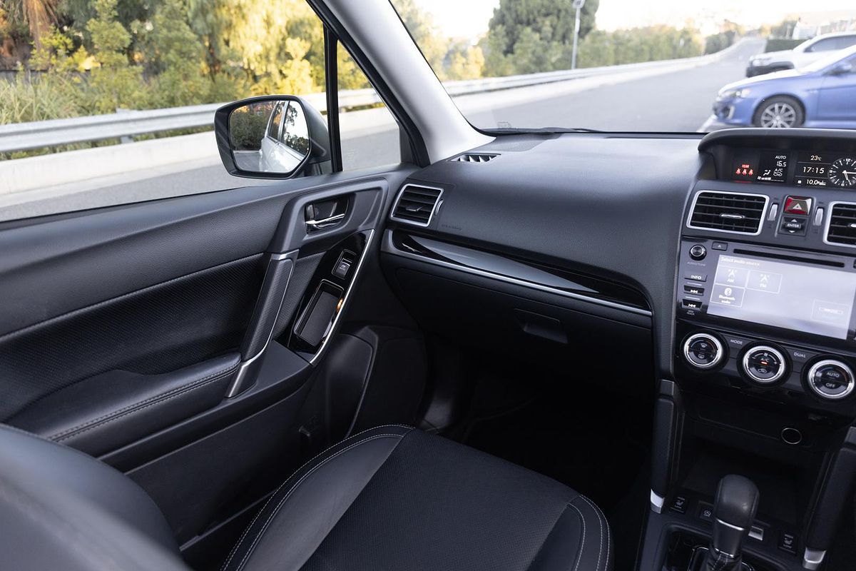 2016 Subaru Forester 2.5i-S S4
