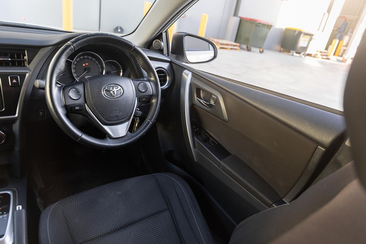 2013 Toyota Corolla Ascent Sport ZRE182R