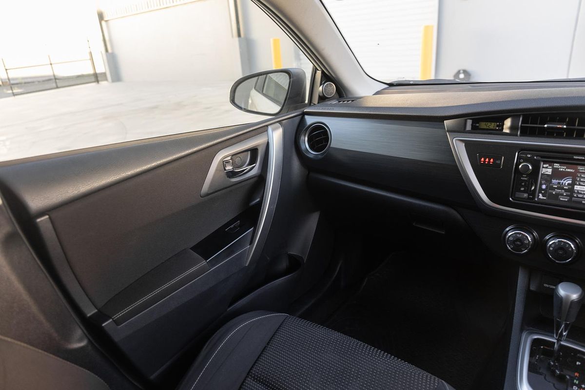 2013 Toyota Corolla Ascent Sport ZRE182R