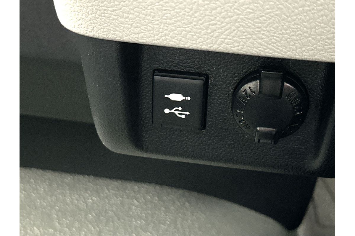 2019 Toyota Hiace GDH300R LWB