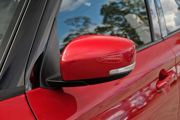 2024 Suzuki Swift Hybrid GLX UZ