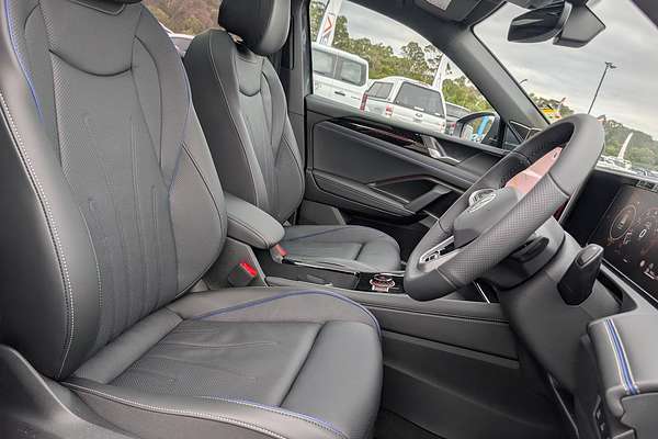 2025 Volkswagen Tiguan 195TSI R-Line CT