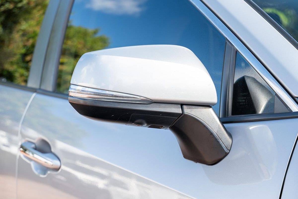 2020 Toyota RAV4 Cruiser AXAH54R