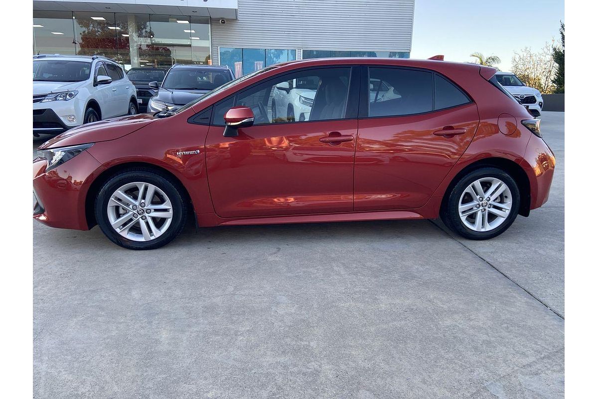 2019 Toyota Corolla Ascent Sport Hybrid ZWE211R