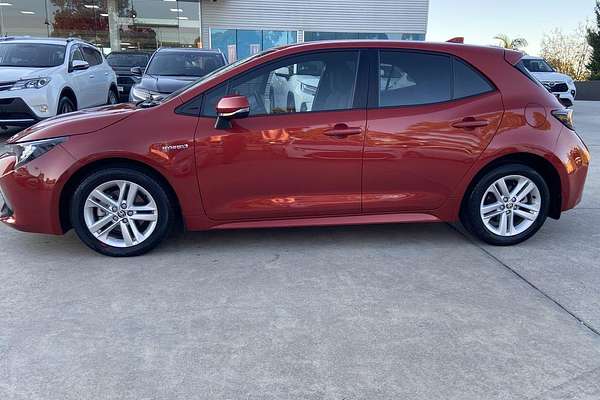 2019 Toyota Corolla Ascent Sport Hybrid ZWE211R