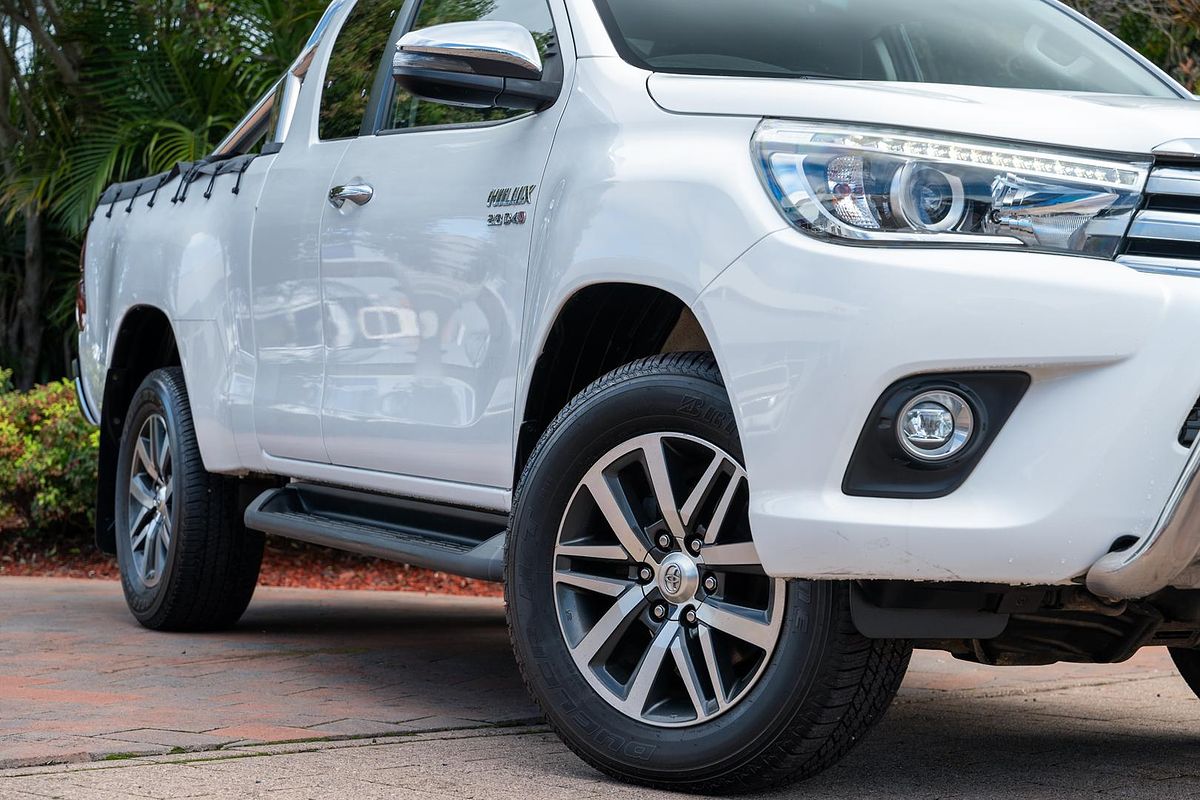 2017 Toyota Hilux SR5 GUN126R 4X4