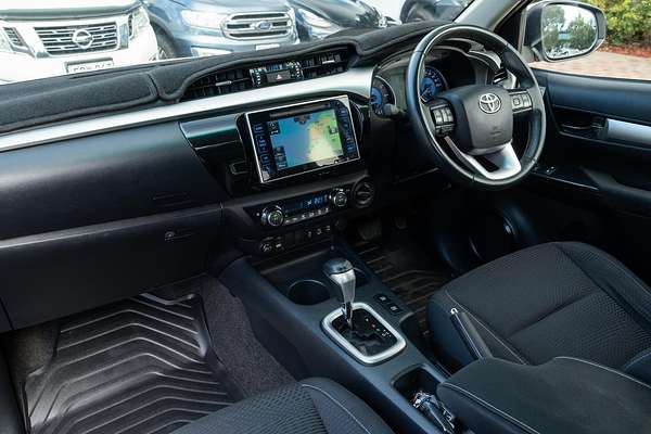 2017 Toyota Hilux SR5 GUN126R 4X4