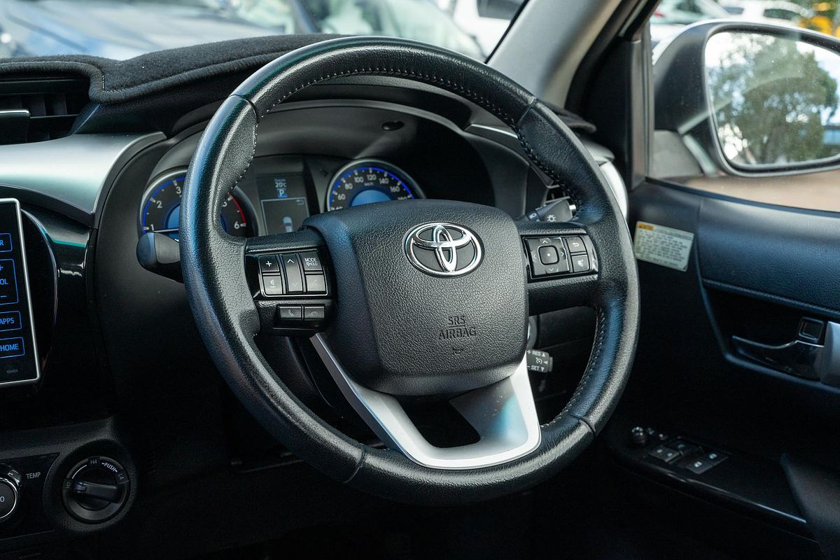 2017 Toyota Hilux SR5 GUN126R 4X4