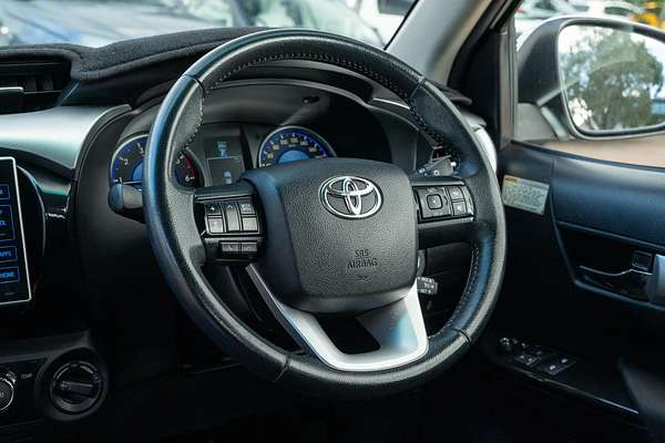 2017 Toyota Hilux SR5 GUN126R 4X4