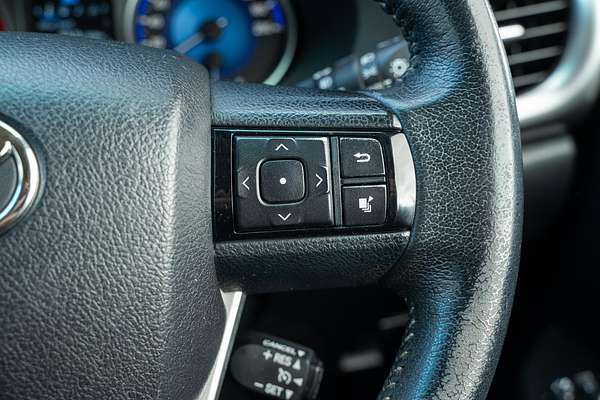 2017 Toyota Hilux SR5 GUN126R 4X4