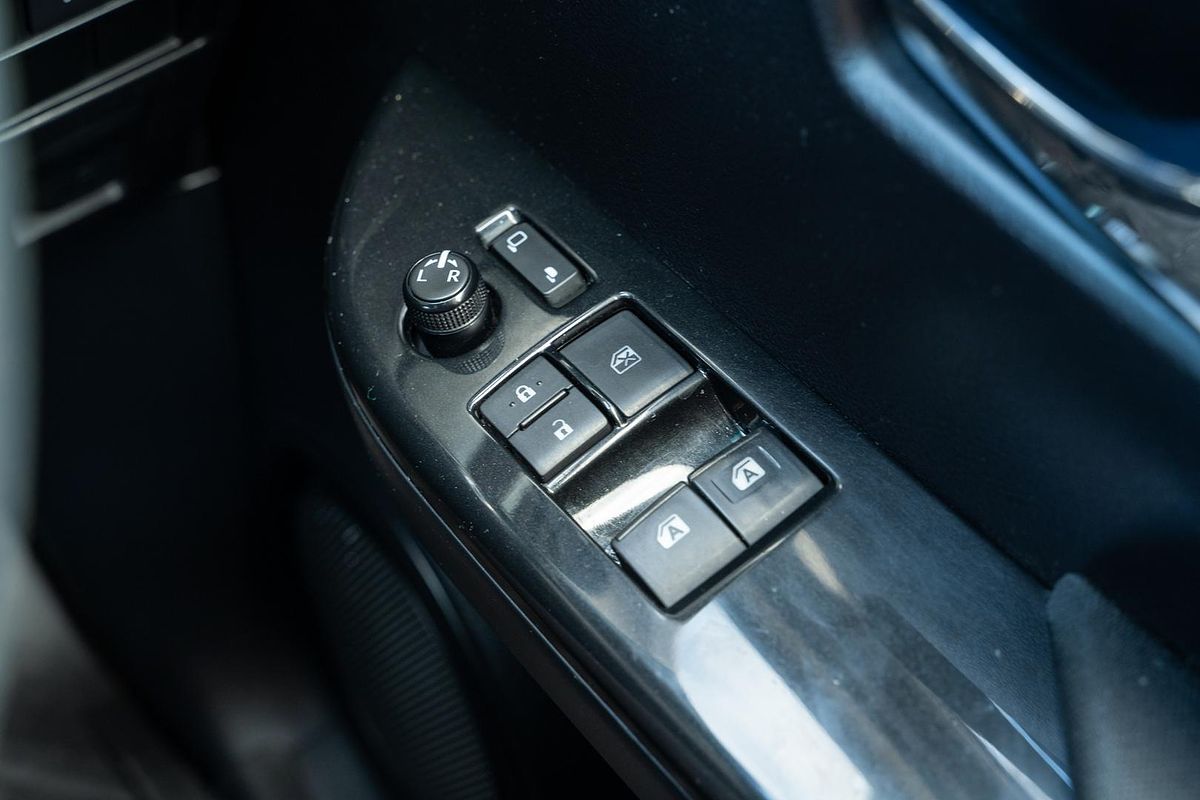 2017 Toyota Hilux SR5 GUN126R 4X4