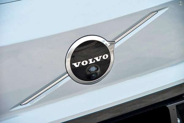 2024 Volvo EX30 Twin Motor Performance Ultra