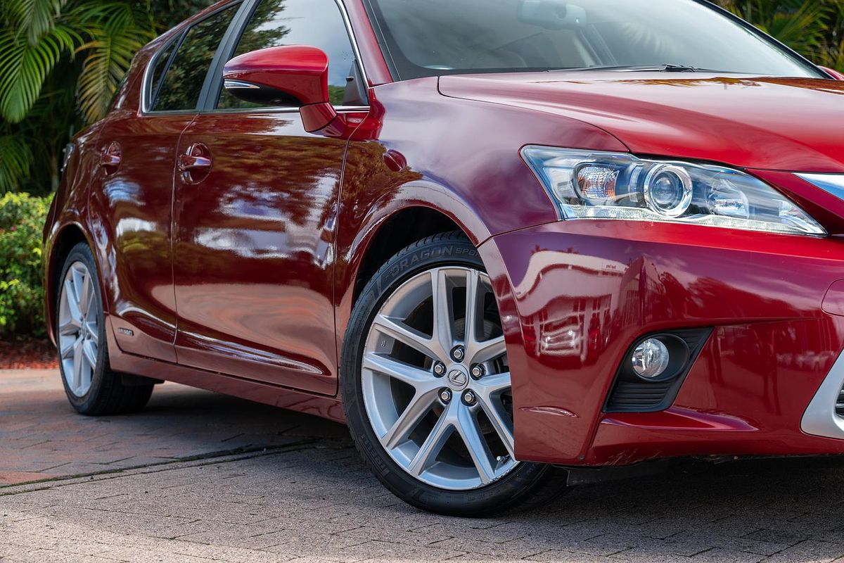 2015 Lexus CT CT200h Luxury ZWA10R