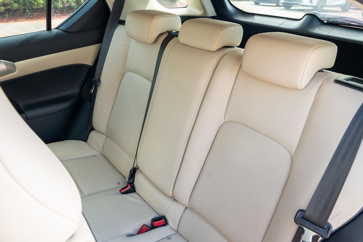 2015 Lexus CT CT200h Luxury ZWA10R