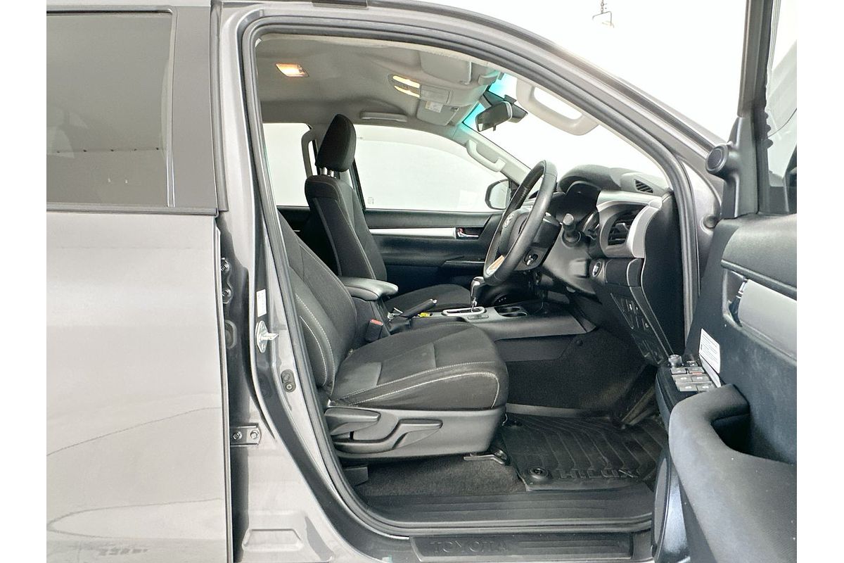 2021 Toyota Hilux SR5 GUN126R 4X4