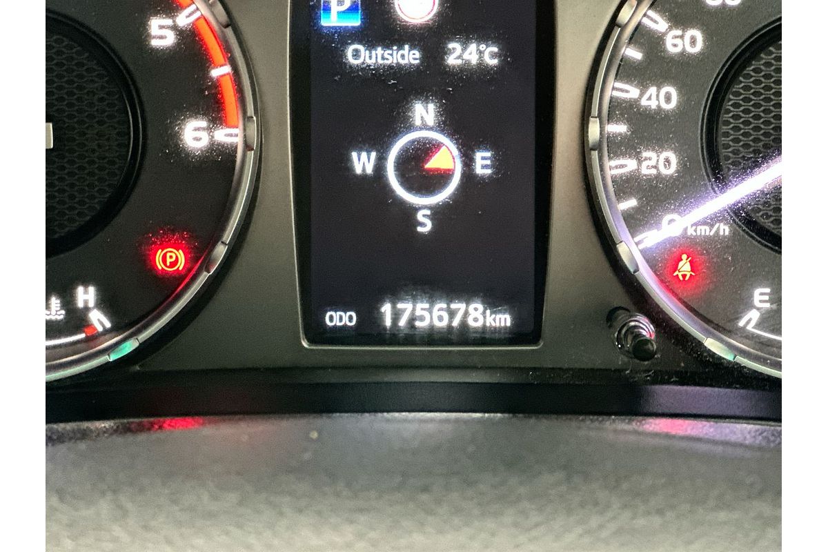 2021 Toyota Hilux SR5 GUN126R 4X4
