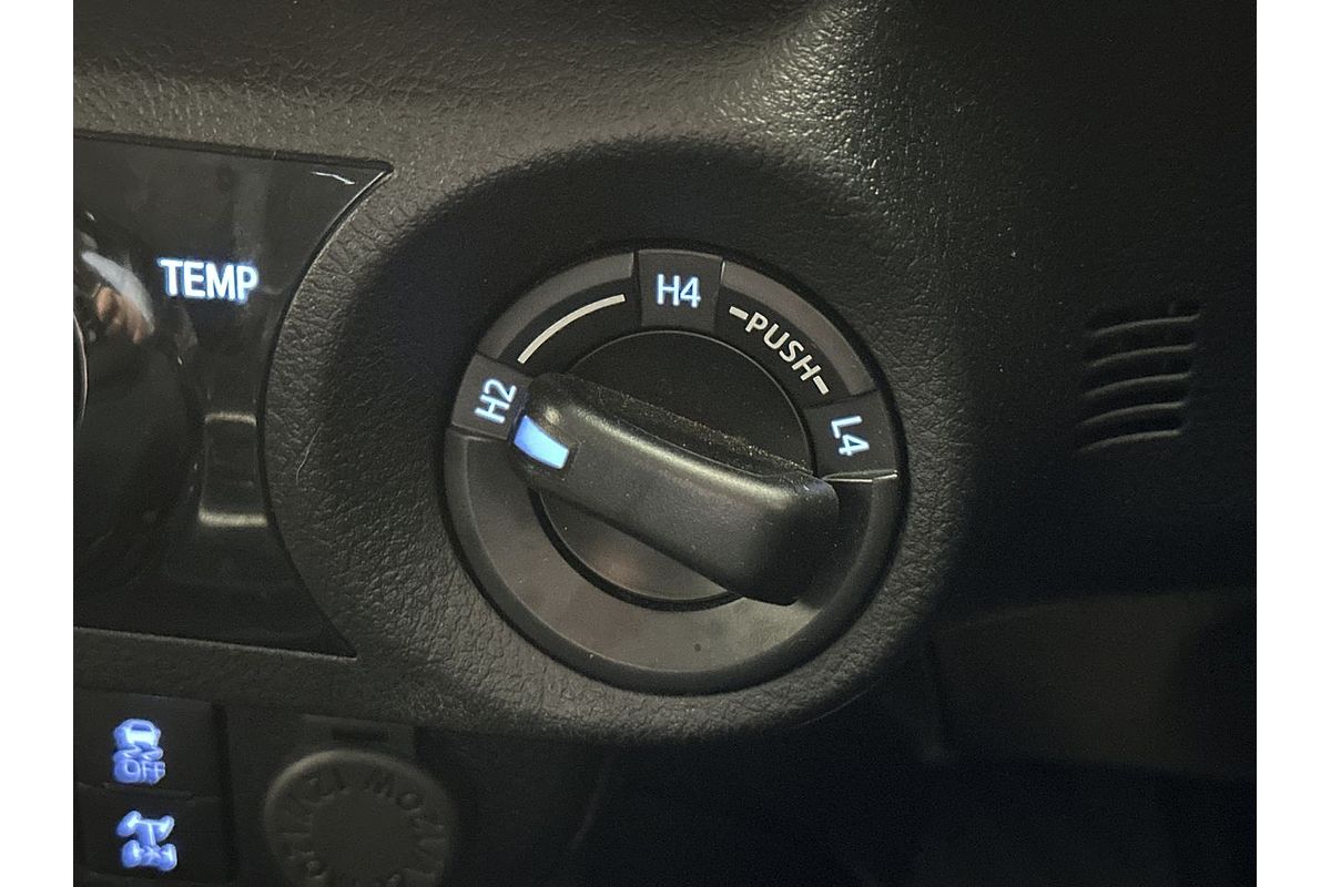 2021 Toyota Hilux SR5 GUN126R 4X4