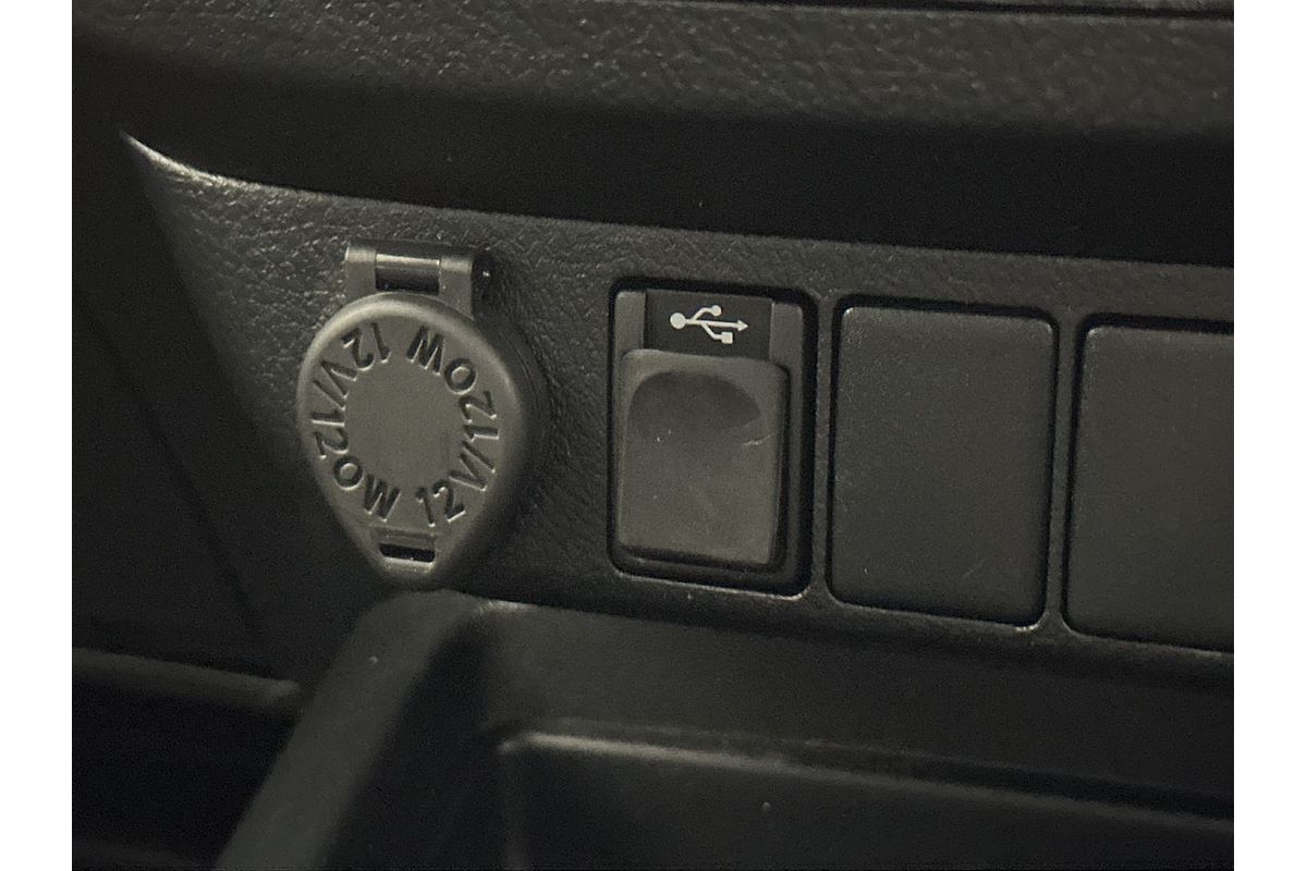 2021 Toyota Hilux SR5 GUN126R 4X4