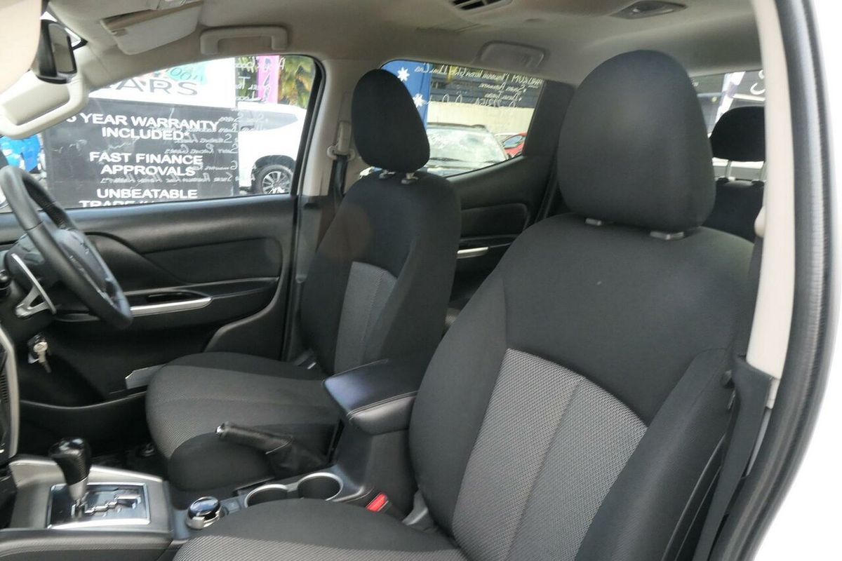 2019 Mitsubishi Triton GLS MR 4X4