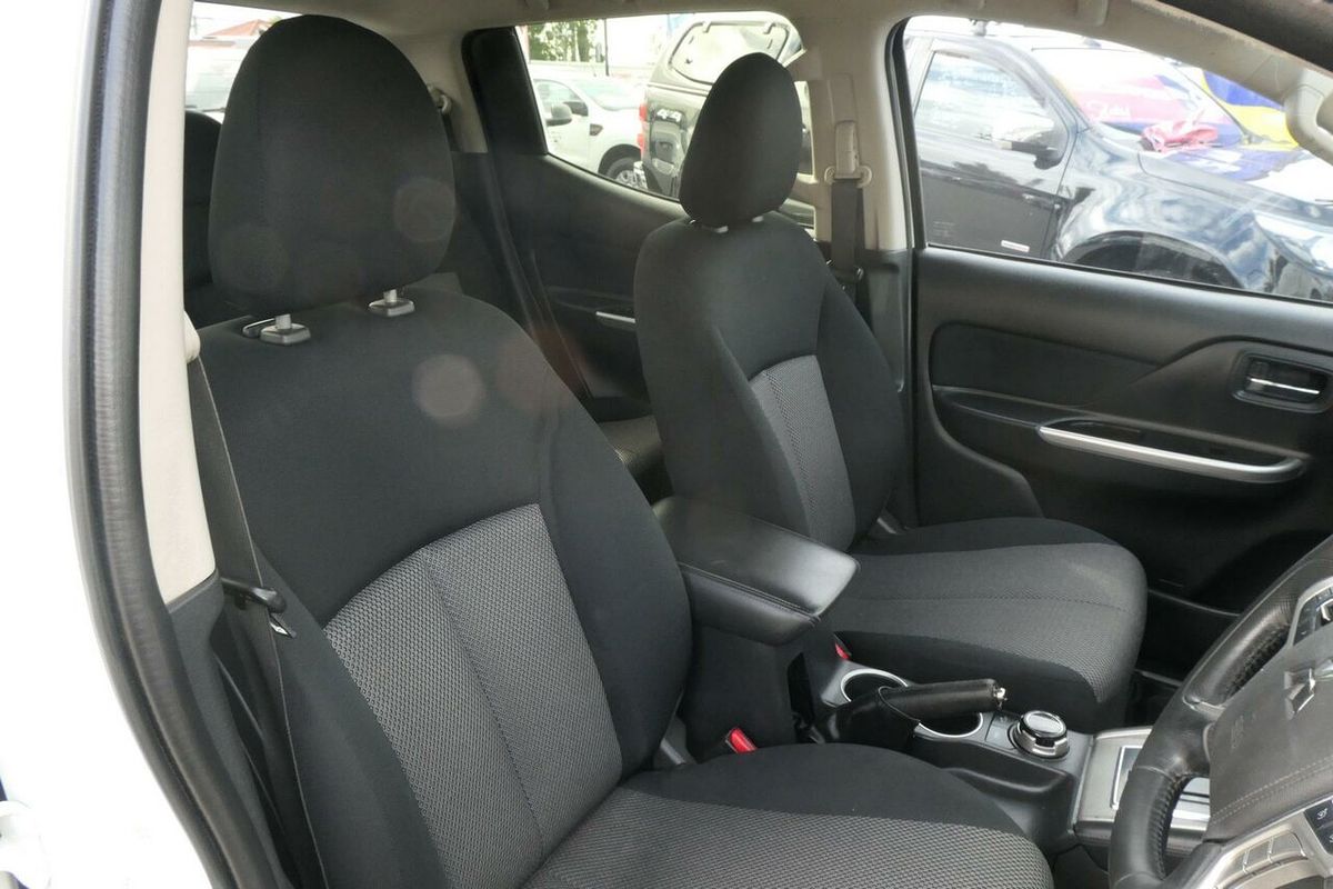 2019 Mitsubishi Triton GLS MR 4X4