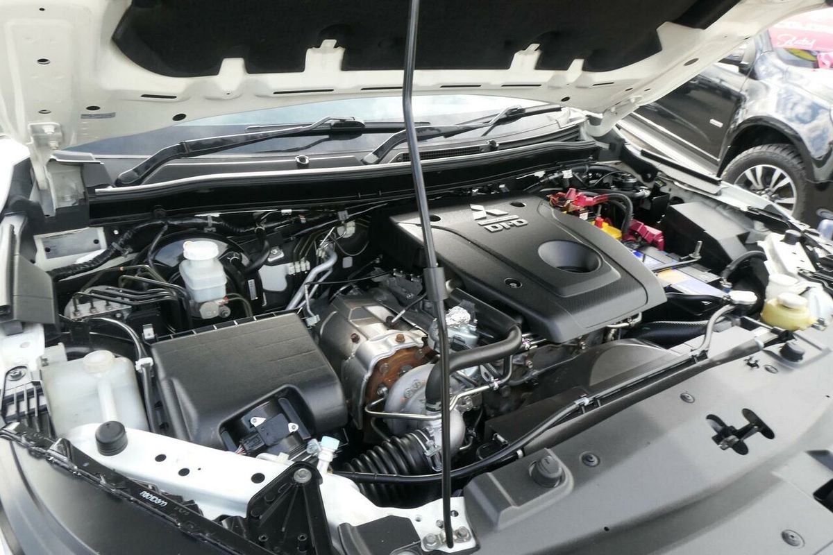 2019 Mitsubishi Triton GLS MR 4X4