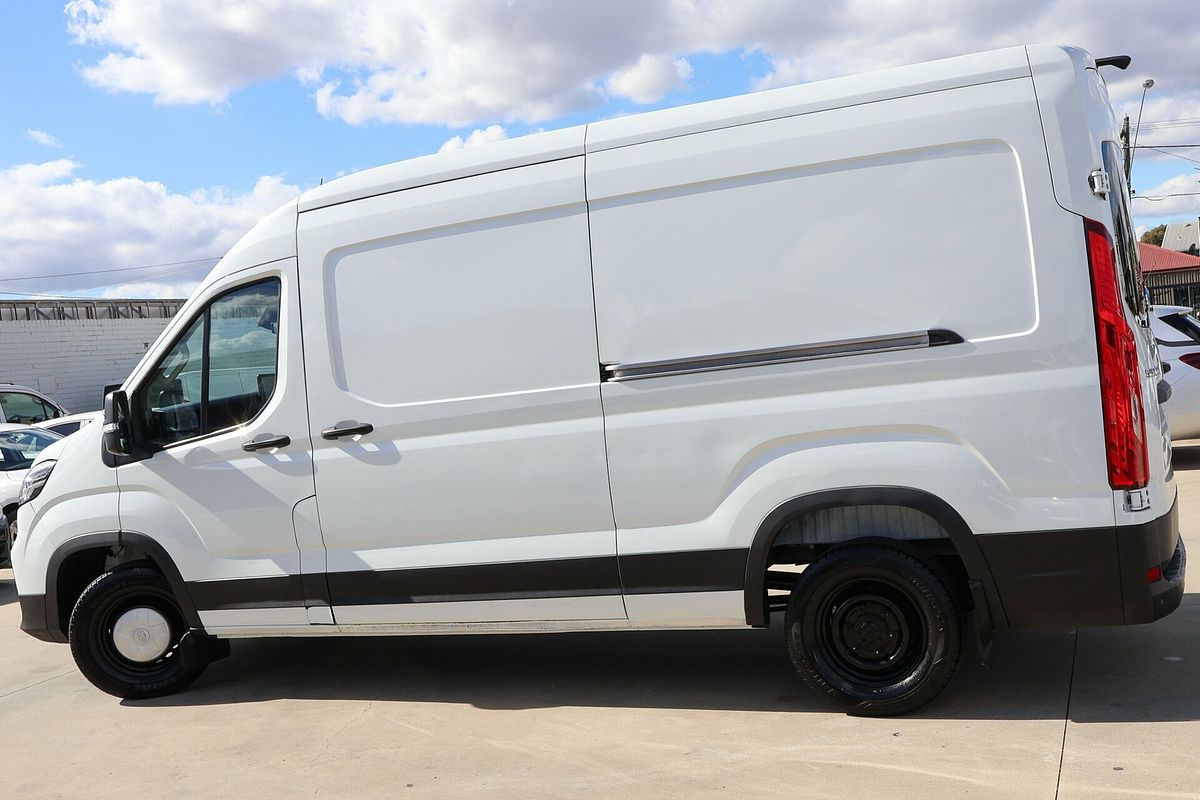 2021 LDV Deliver 9 LWB