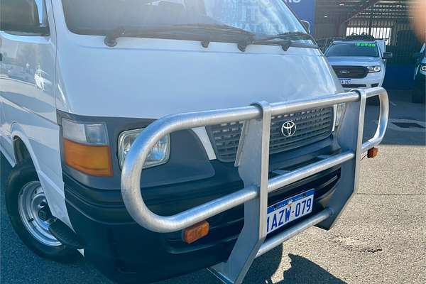 2001 Toyota Hiace Commuter LH184R