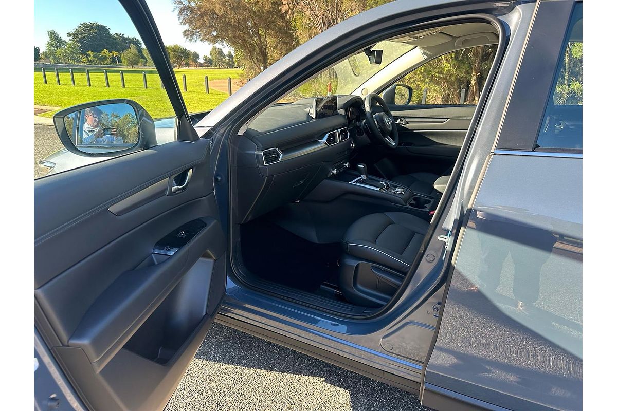 2025 Mazda CX-5 G25 Touring KF Series