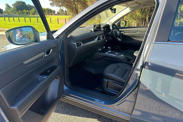 2025 Mazda CX-5 G25 Touring KF Series