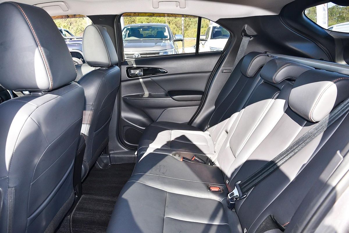 2019 Mitsubishi Eclipse Cross Exceed YA