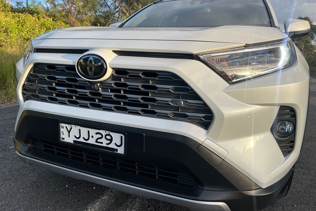 2019 Toyota RAV4 Cruiser MXAA52R