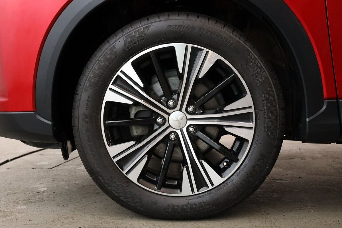 2018 Mitsubishi Eclipse Cross Exceed YA
