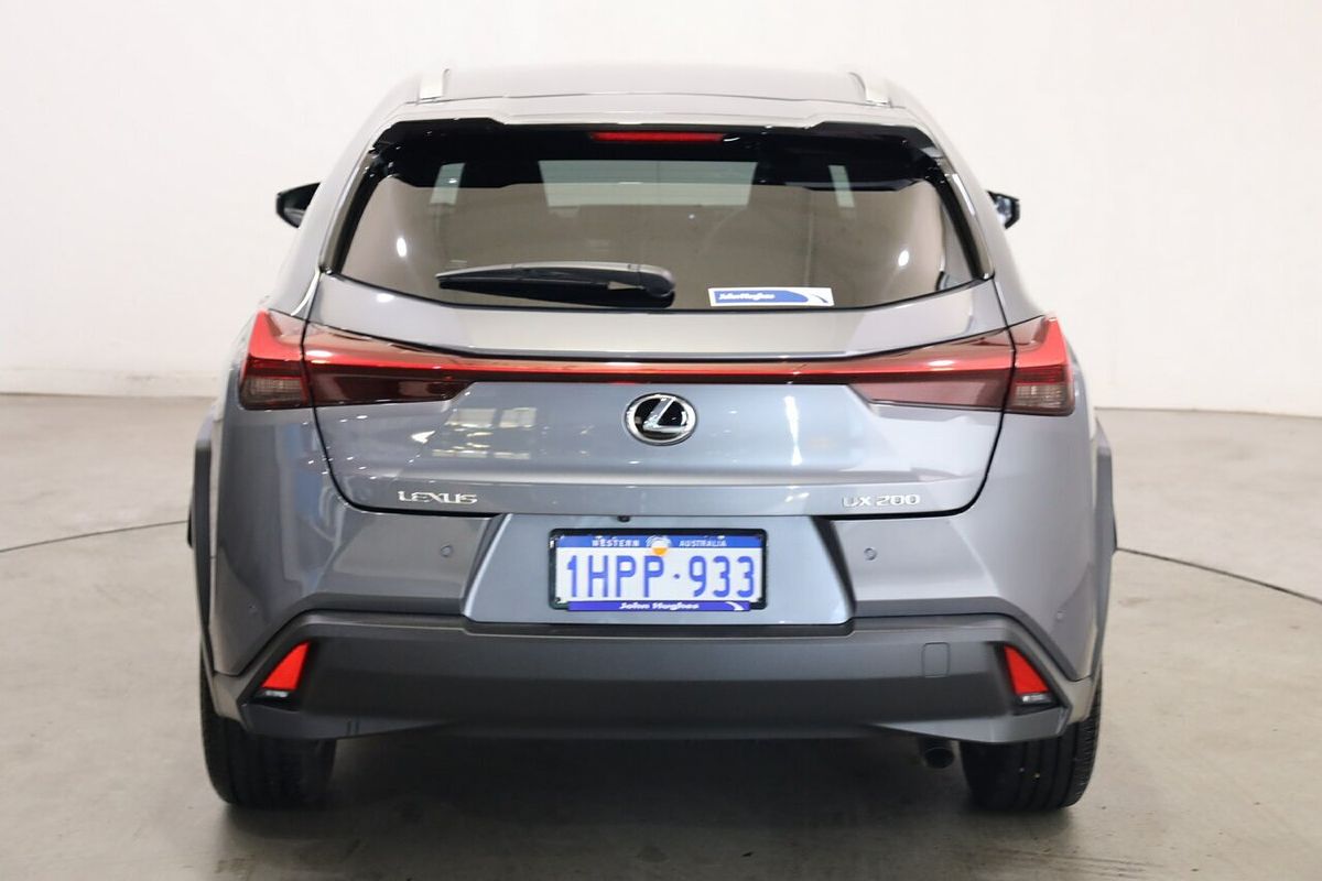 2022 Lexus UX UX200 Luxury MZAA10R
