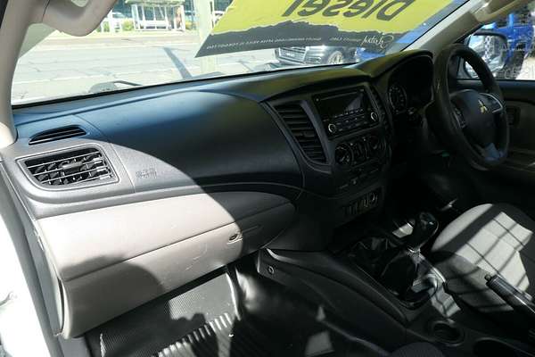 2015 Mitsubishi Triton GLX MQ Rear Wheel Drive