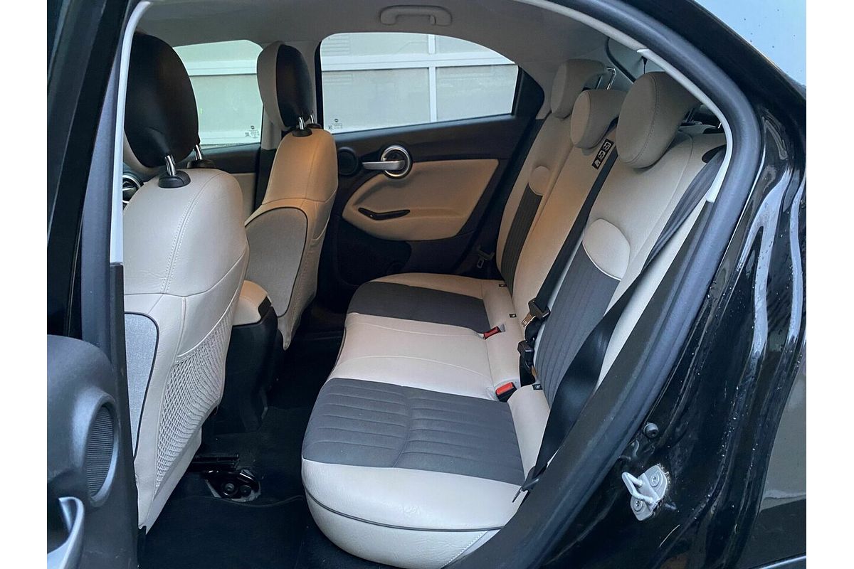 2015 Fiat 500X Lounge 334