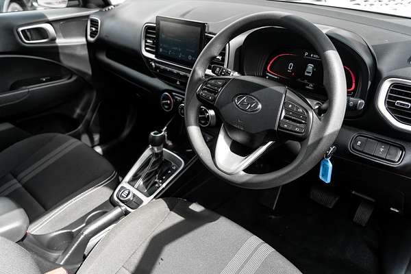 2024 Hyundai Venue Active QX.V5