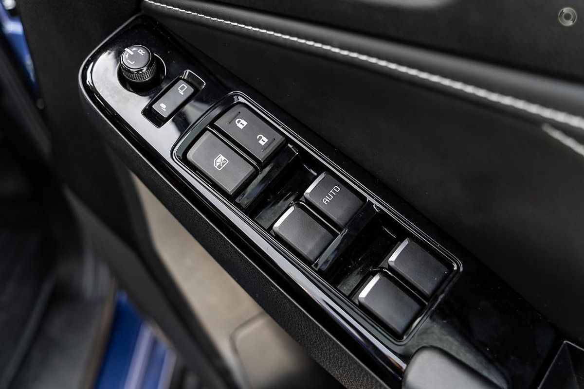 2023 Isuzu MU-X LS-T