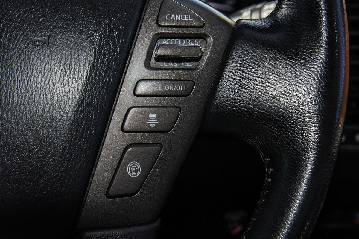 2022 Nissan Patrol Ti-L Y62