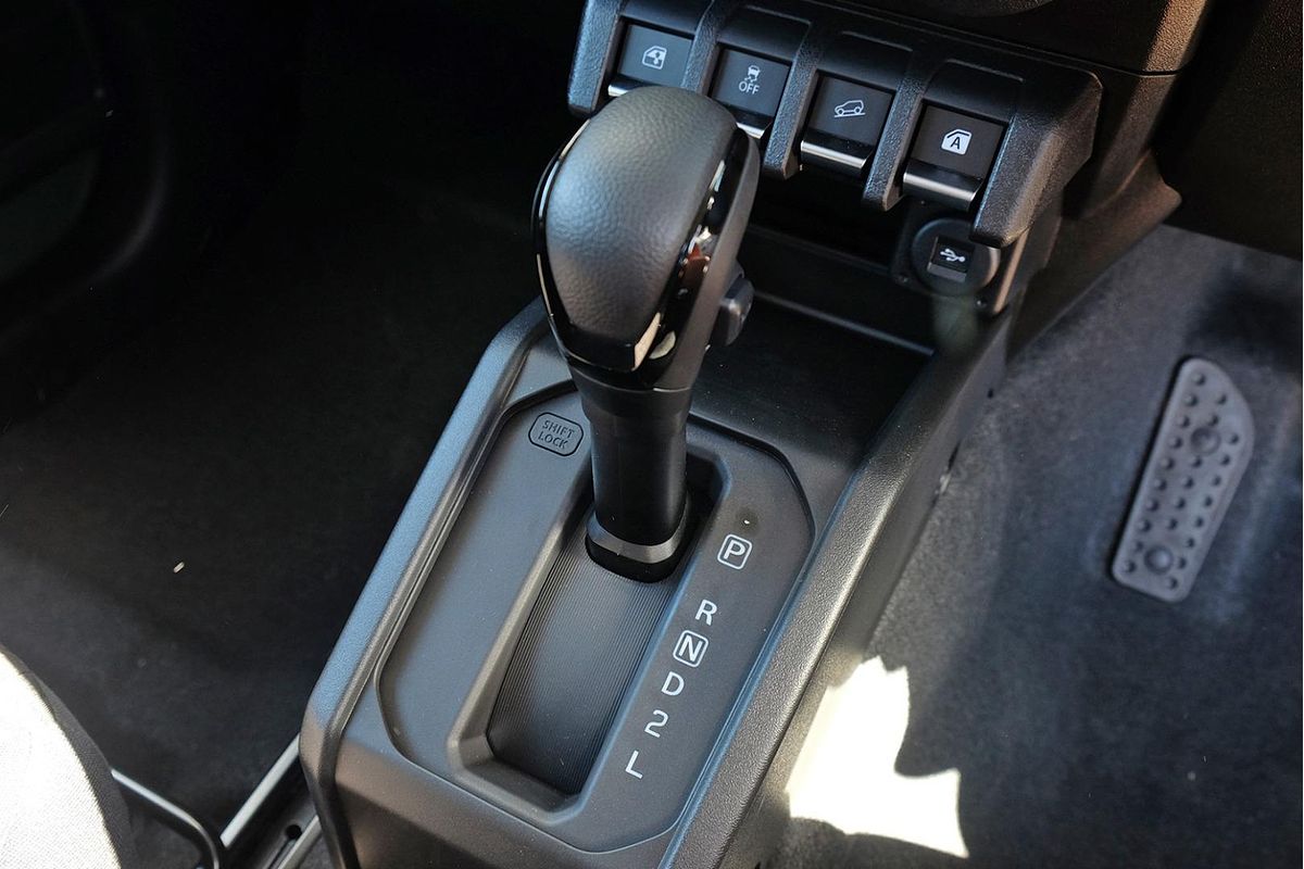 2024 Suzuki Jimny GLX GJ