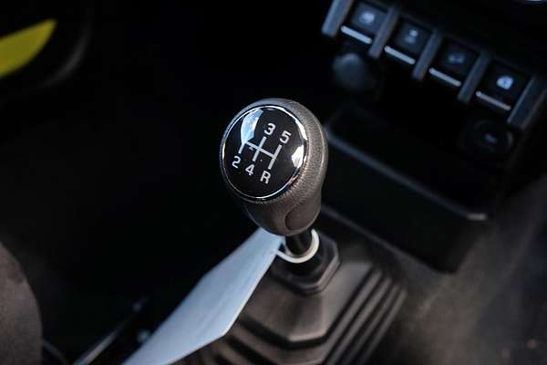 2024 Suzuki Jimny GLX GJ
