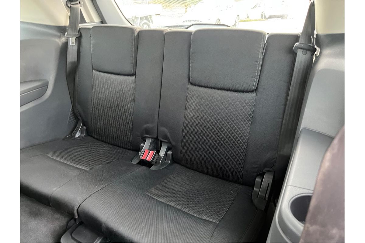 2017 Ford Everest Ambiente UA
