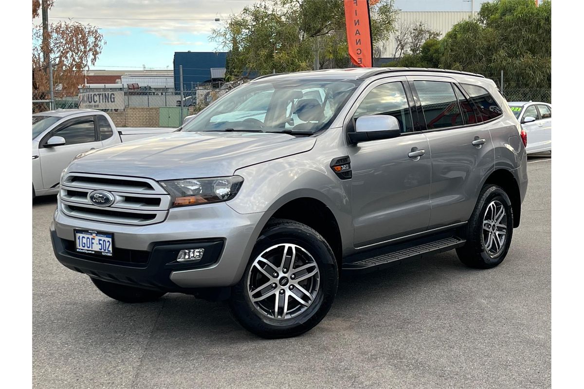 2017 Ford Everest Ambiente UA