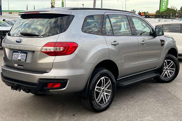 2017 Ford Everest Ambiente UA